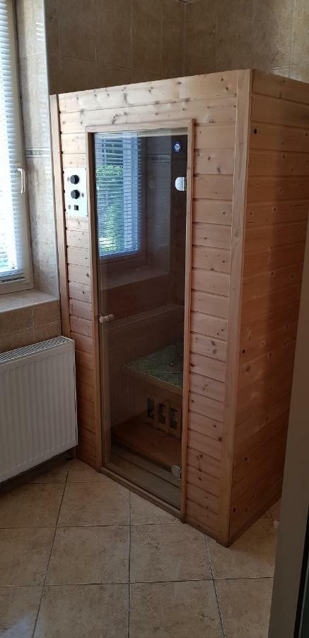 Villa Maria Apartman Miskolc Dış mekan fotoğraf