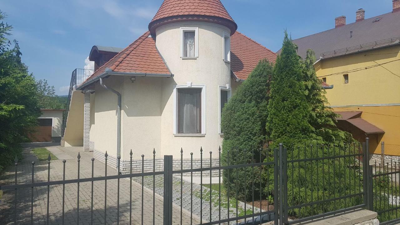 Villa Maria Apartman Miskolc Dış mekan fotoğraf