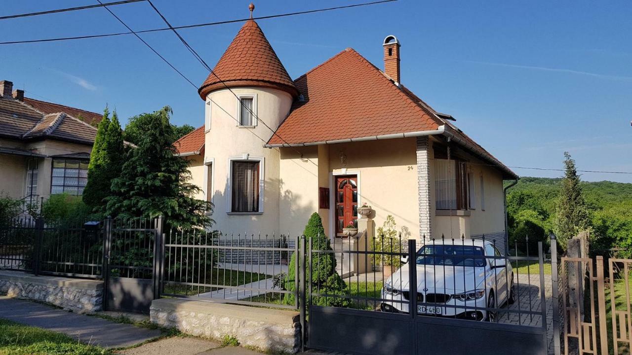 Villa Maria Apartman Miskolc Dış mekan fotoğraf